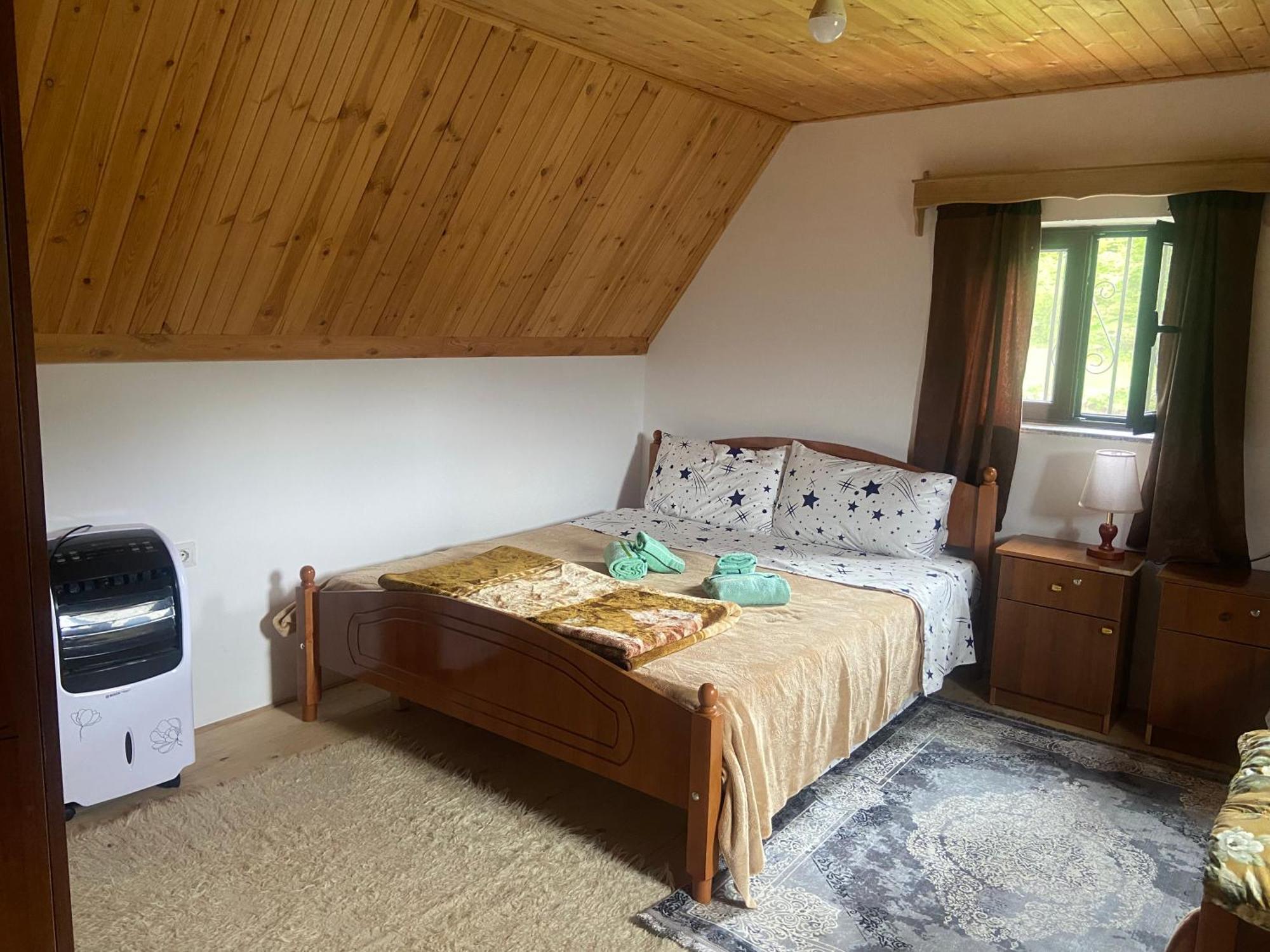 Guesthouse Freskia Theth Eksteriør billede